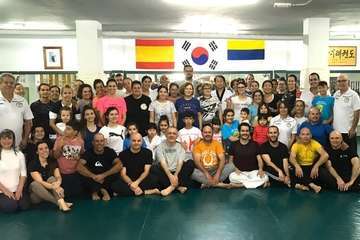 Curso de defensa personal femenino en Telde (Foto TA)